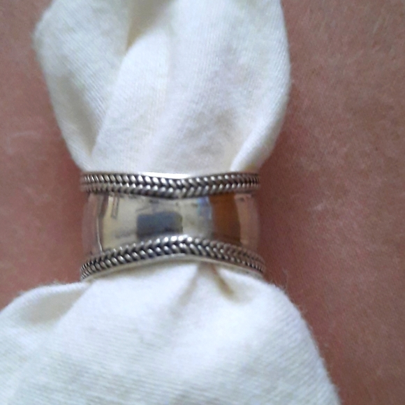 Vintage Sterling Ruby Ring. - Picture 2 of 5